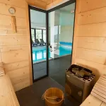 La Clairiere Aux Cerfs